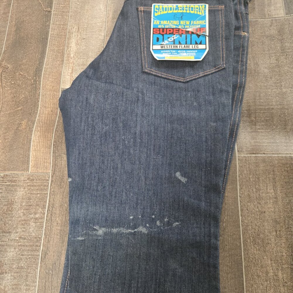 Stylish Vintage flared blue denim jeans. 31 x 36 size. Never worn. Thick Denim - Picture 8 of 10